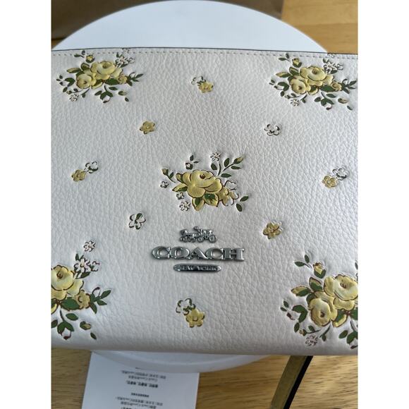 NWT Coach Slim Crossbody Bag W/ Floral Print Clutch Pouch CAQ27 - Picture 6 of 15